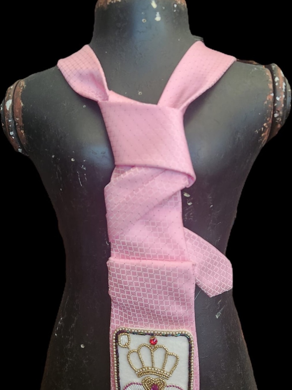 Blush Crowned Sacred Heart Necktie - Picture 2 of 2